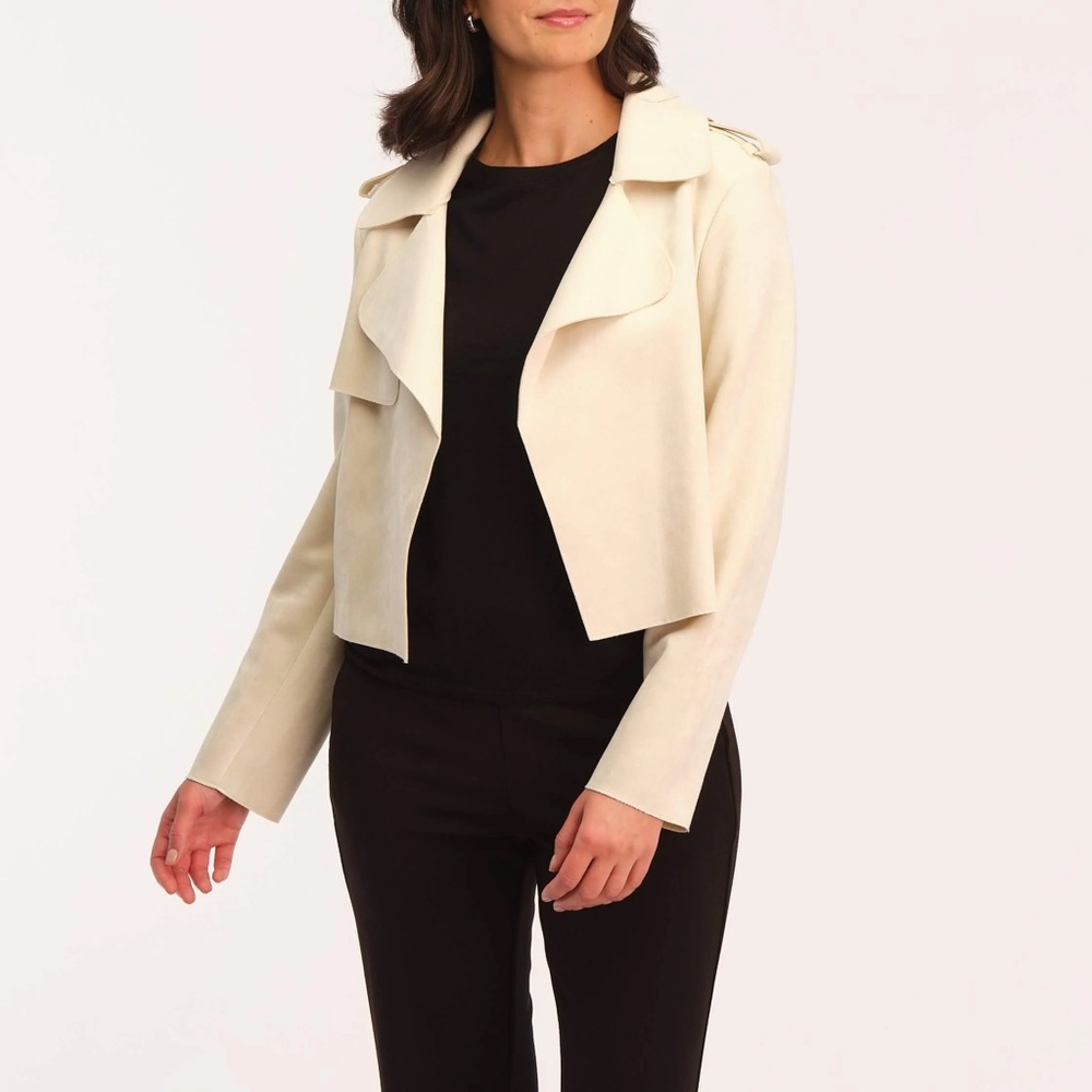 Truth By Republic Crop Cream Faux Leather Jacket Size Small